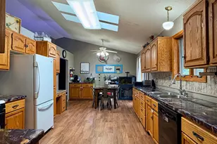 506 Jackson Street E, Parkers Prairie, MN 56361 - Photo 19