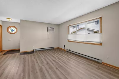 2801 19th Avenue NW #D, Rochester, MN 55901 - Photo 5