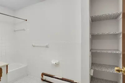 2446 Aldrich Avenue S #107, Minneapolis, MN 55405 - Photo 19