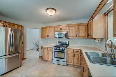 3938 86th Lane NE, Circle Pines, MN 55014 - Photo 7