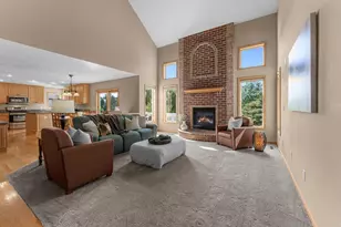 3685 Commonwealth Rd, Woodbury, MN 55125 - Photo 5