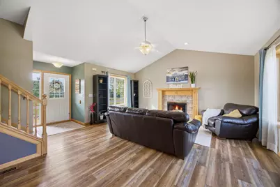 4463 194th Avenue NE, East Bethel, MN 55092 - Photo 5