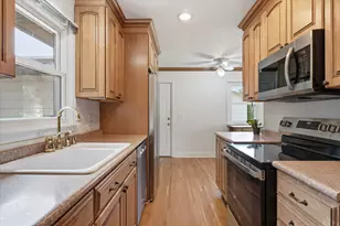 8137 16th Ave S, Bloomington, MN 55425 - Photo 9