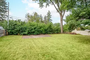 2084 Randy Ave, White Bear Lake, MN 55110 - Photo 51