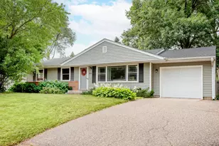 2084 Randy Ave, White Bear Lake, MN 55110 - Photo 31