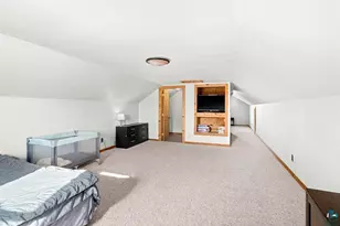 3949 E County Rd B, Superior, WI 54880 - Photo 37