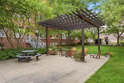 225 9th Street E #201, Saint Paul, MN 55101 - Photo 35
