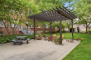 225 9th Street E, Saint Paul, MN 55101 - Photo 35