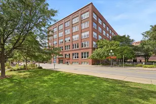 225 9th Street E, Saint Paul, MN 55101 - Photo 39