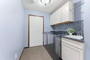 7417 Shadyview Ln N, Maple Grove, MN 55311 - Photo 21