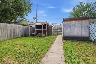 619 E 3rd St, Winona, MN 55987 - Photo 15