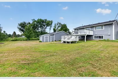 4466 Maple Street SE, Rochester, MN 55904 - Photo 5