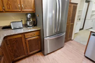 2552 Manitou Ln, White Bear Lake, MN 55110 - Photo 11