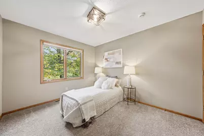 602 Todd Avenue, Eagan, MN 55123 - Photo 33