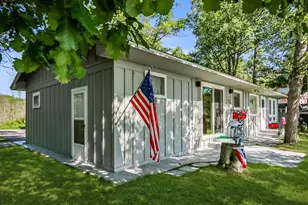 5553 Wilderness Rd, Pequot Lakes, MN 56472 - Photo 3
