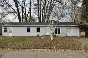 1225 13th St SE, Saint Cloud, MN 56304 - Photo 1