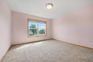 6034 Summit Curve S, Cottage Grove, MN 55016 - Photo 15
