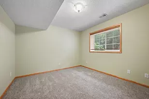 6034 Summit Curve S, Cottage Grove, MN 55016 - Photo 23