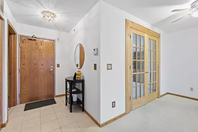 32 11th Avenue S #216, Hopkins, MN 55343 - Photo 11