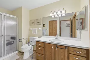 32 11th Ave S, Hopkins, MN 55343 - Photo 17