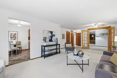 32 11th Avenue S #216, Hopkins, MN 55343 - Photo 3