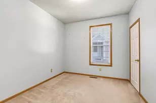 433 Meadowood Ln, Burnsville, MN 55337 - Photo 11