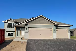 3423 Maple Drive S, Cambridge, MN 55008 - Photo 13