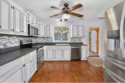 601 SW 1st Avenue, Grand Rapids, MN 55744 - Photo 9