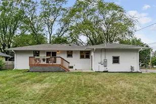 2754 Hamline Ave N, Roseville, MN 55113 - Photo 3