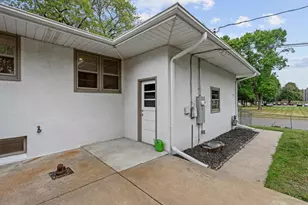 2754 Hamline Ave N, Roseville, MN 55113 - Photo 5