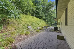 2978 W Princeton Ave, Eau Claire, WI 54703 - Photo 53