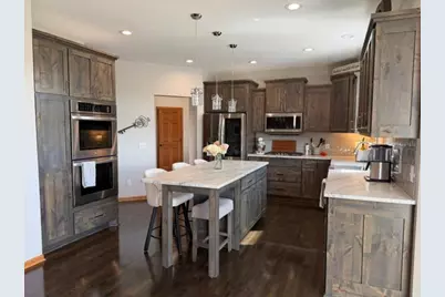 18344 Lake Forest Drive, Lakeville, MN 55044 - Photo 7