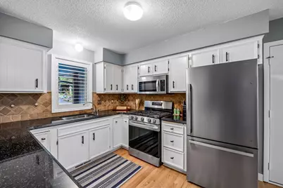 8756 Walton Oaks Drive, Bloomington, MN 55438 - Photo 19