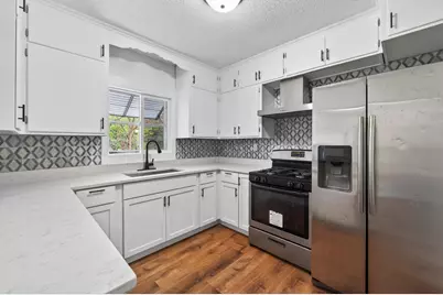 200 Belvidere Street E, Saint Paul, MN 55107 - Photo 9