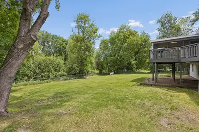 24850 Amlee Road, Shorewood, MN 55331 - Photo 21