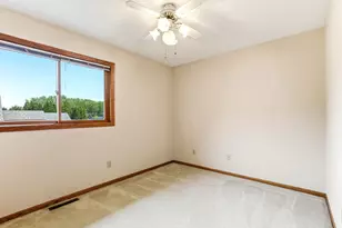 4916 Helmo Ave N, Oakdale, MN 55128 - Photo 31