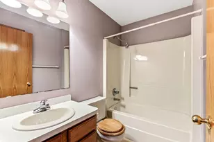 4916 Helmo Ave N, Oakdale, MN 55128 - Photo 33