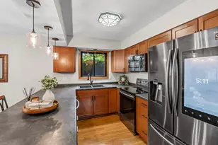 15 Wyoming St W, Saint Paul, MN 55107 - Photo 5