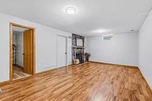 15 Wyoming St W, Saint Paul, MN 55107 - Photo 19