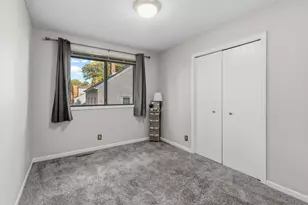15 Wyoming St W, Saint Paul, MN 55107 - Photo 13
