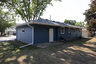 954 Linda Ave, Red Wing, MN 55066 - Photo 5