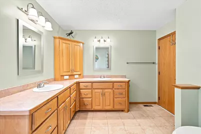 14346 Rochester Street NE, Ham Lake, MN 55304 - Photo 29