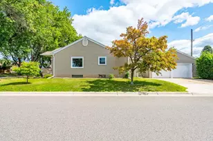 716 5th St S, Virginia, MN 55792 - Photo 31