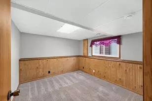 2715 10th Ave E, North Saint Paul, MN 55109 - Photo 19