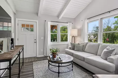 3593 Crystal Place, Wayzata, MN 55391 - Photo 11
