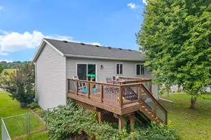 1162 Peregrine Dr S E, Rochester, MN 55904 - Photo 17