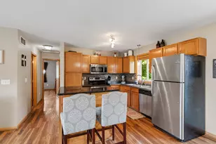 1162 Peregrine Dr S E, Rochester, MN 55904 - Photo 5