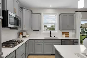 5952 Mayfair Rd NE, Prior Lake, MN 55372 - Photo 9
