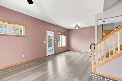 8605 Tessman Circle N, Brooklyn Park, MN 55445 - Photo 3