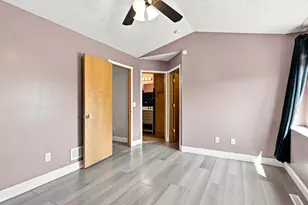 8605 Tessman Cir N, Brooklyn Park, MN 55445 - Photo 19